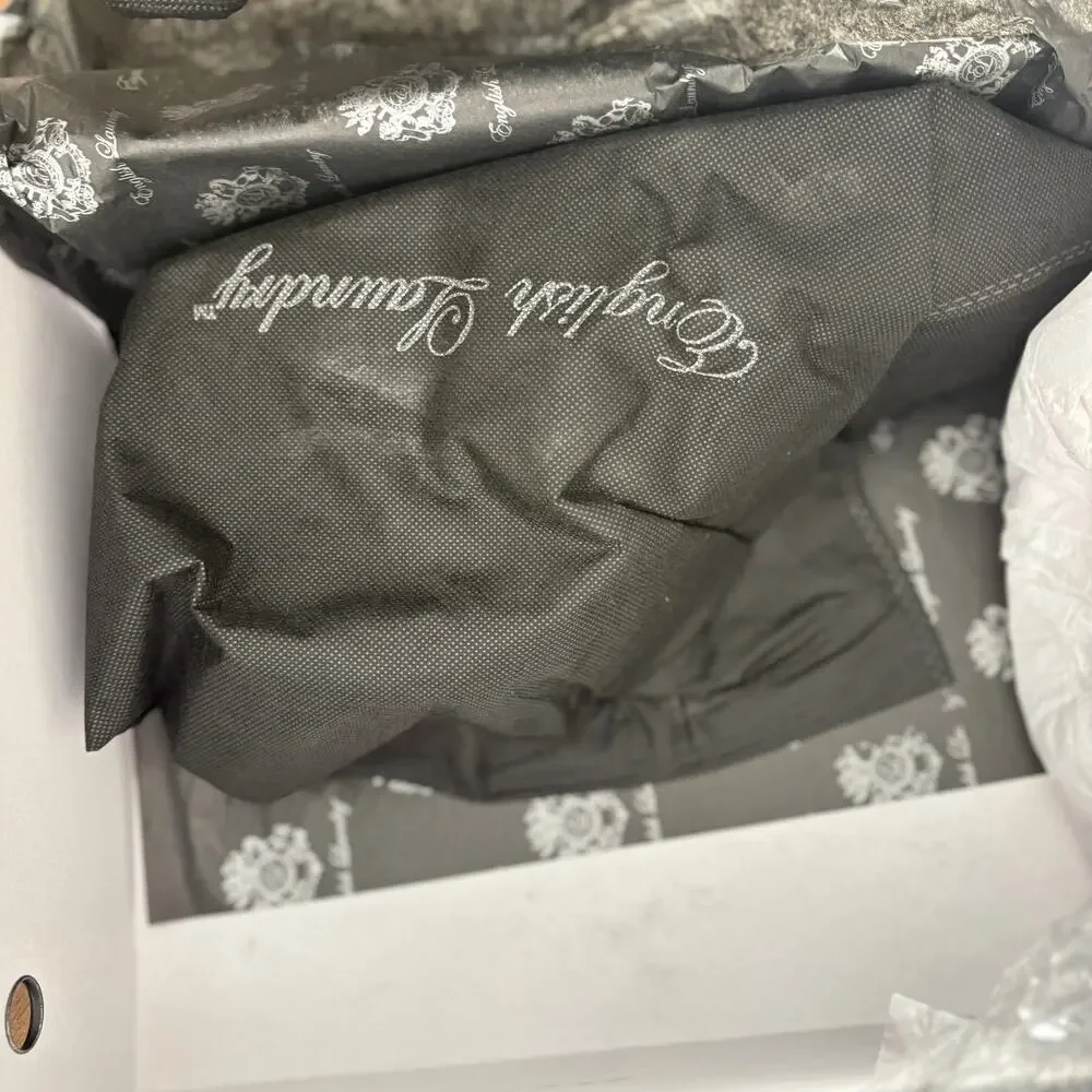 English Laundry nwt english